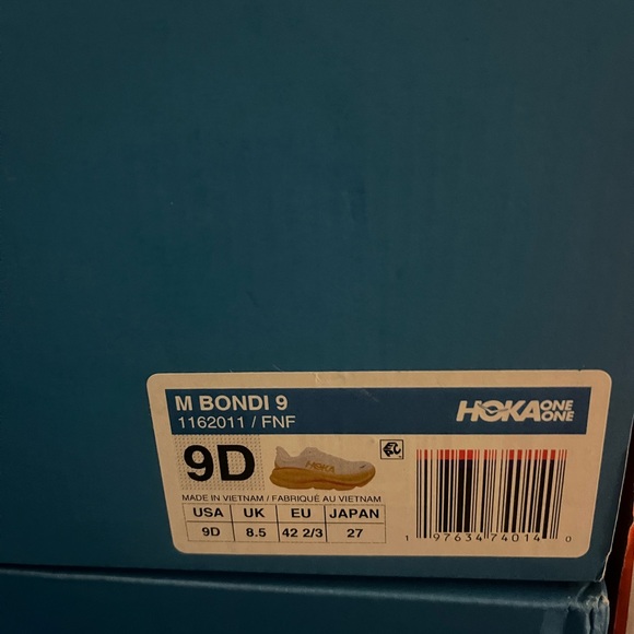 New!! Hoka men's bondi 9 sneakers - Picture 6 of 6